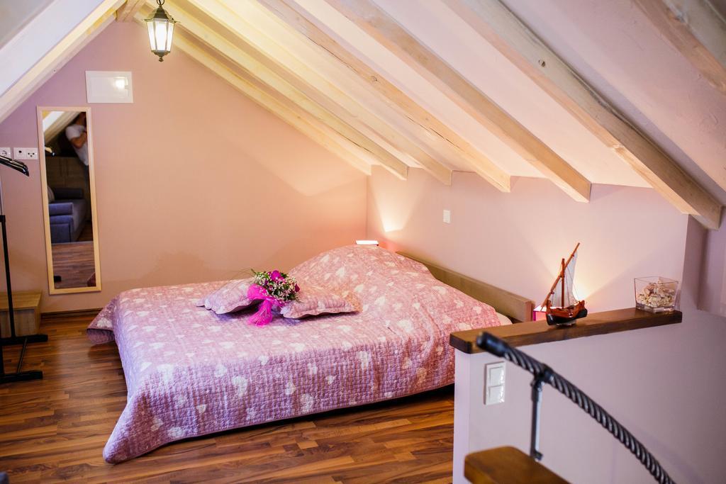 Studio Apartments Bonaca Split Exterior foto